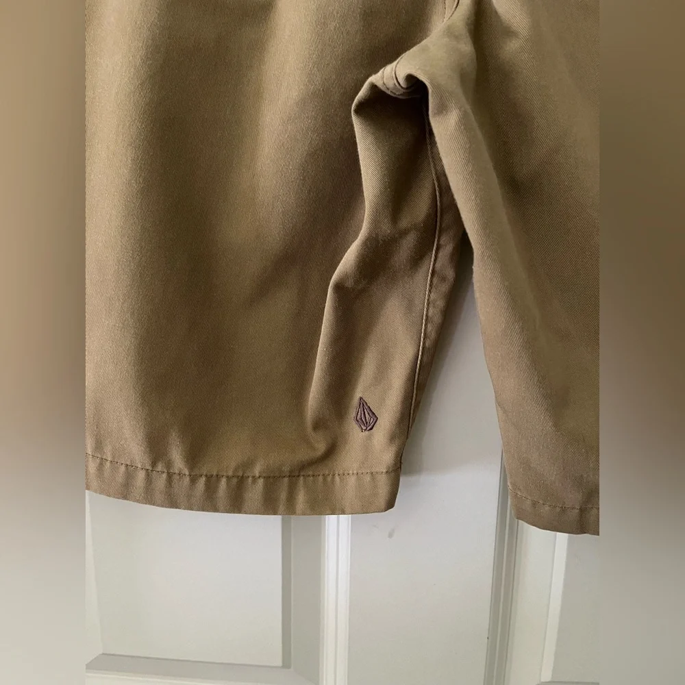 Mens Volcom True to This Khaki Chino Flat Front Shorts Size 34 11